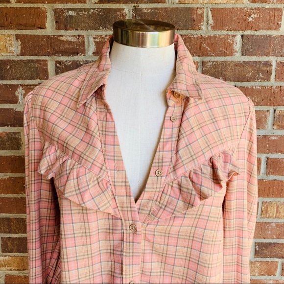 PAIGE Plaid Button Down Long Sleeve Kamie Shirt. - Picture 3 of 8